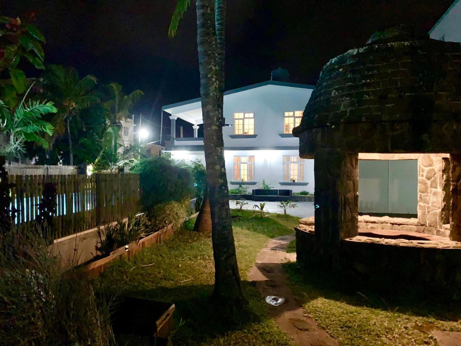 White Castle Villa Pereybere Beach ภายนอก รูปภาพ